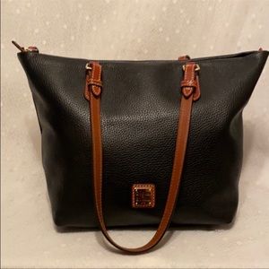Dooney & Bourke Zip Top Shopper Tote Leather Bag